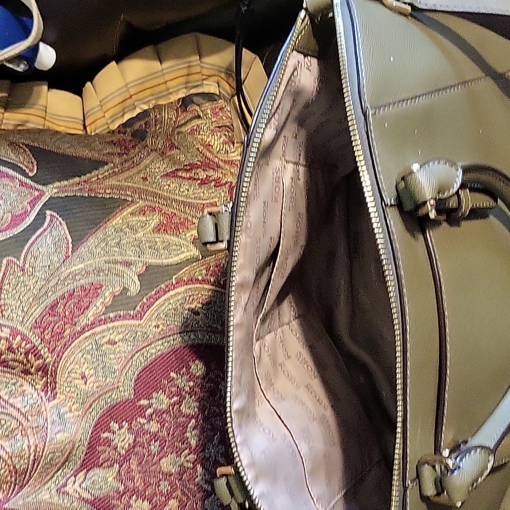 HANDBAG - Picture 4 of 4